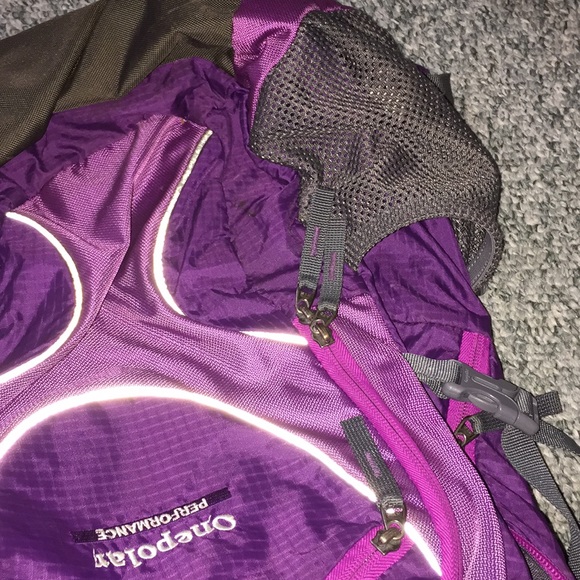 Backpack - Picture 3 of 6